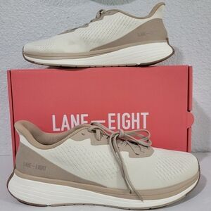 Lane Eight Relay Trainer,  Latte NIB